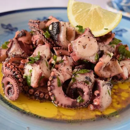 Vicino Al Mare 3* カリーニ